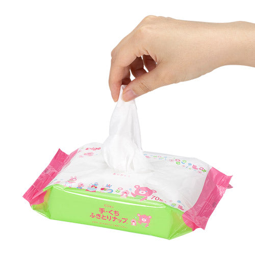 Pigeon Hand & Mouth Wipes 420 Sheets(6 Packs x 70 Sheets) for Ultimate Convenience & Hygiene